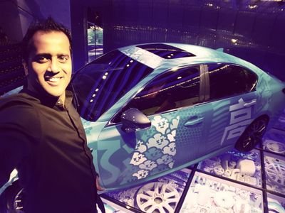 simplyemaad's profile picture. genuinely unreal and unofficial twitter account of Emaad Siddiqui!!