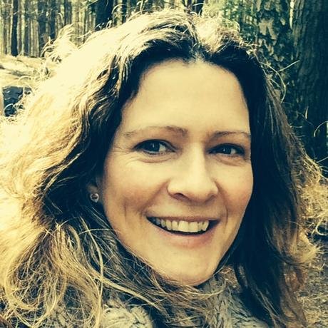 Student academic advisor & VL, FHEA, University of Hertfordshire. Politics, criminal justice and education. Former Government & political comms.