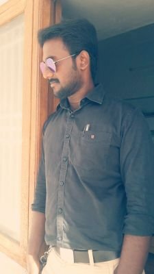 abilashxyz's profile picture. EnTrEpReNeUr