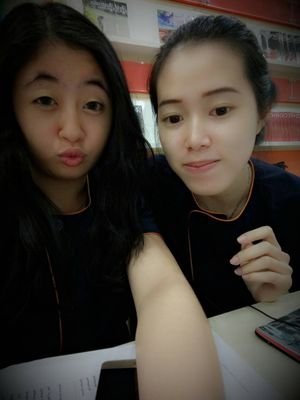 angie_lien's profile picture. Ig: angeline_lry
Snap: angelinelorily