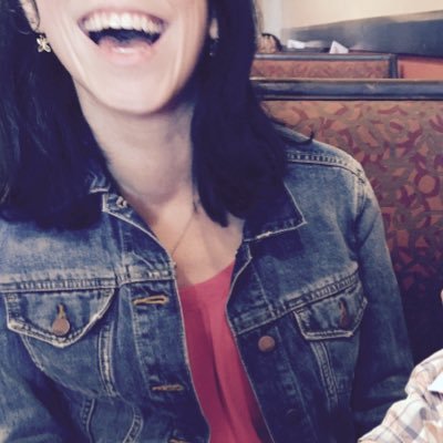 Art Lover. Marketing Ninja. Graphic Designer. Tired Mom. Devoted Wife. Health Nut. IceCream Addict. OverAchiever. Social Media Junkie. STL Cards Fan. Do-Gooder.