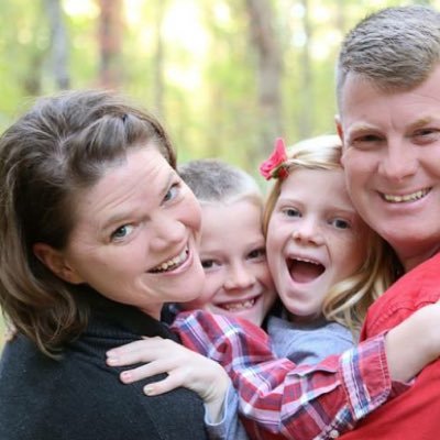 stephwight1's profile picture. Teacher, mom, wife, seeker of endless possibility