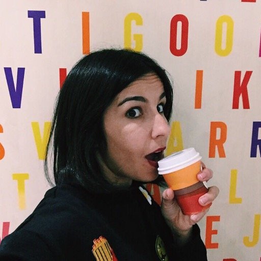 mii_tati's profile picture. Freelance #CommunityManager , apasionada de la moda y las tendencias.