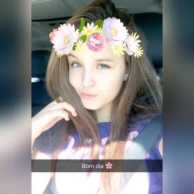 Se existe coisa mais bonita que o teu sorriso, eu juro, ainda não vi. A cada batida do meu coração, irei te amar um pouco mais @larimanoela #JoLari #JoEla