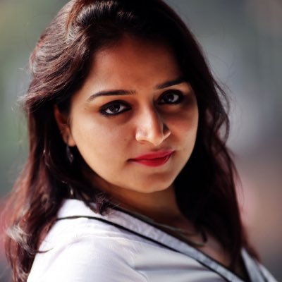 sruti854u's profile picture. One life - live it fully!