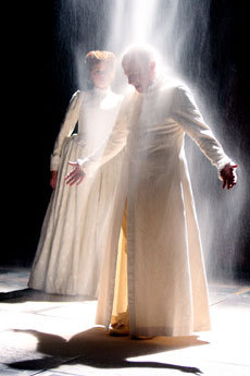 lovesRII's profile picture. Mom, ardent Shakes fan