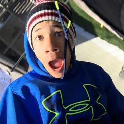 dillpickle_30's profile picture. I skateboard and do dumb stuff