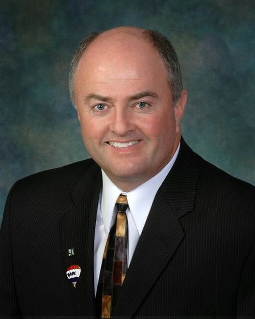 Licensed REALTOR in the state of Colorado selling real estate in Northern Colorado. Graduate of Colorado State University with a BS in Business in 1982.