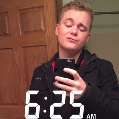 ryan_v_bates's profile picture. Im Ryan Bates and im a people person. Okay bye have a good day!