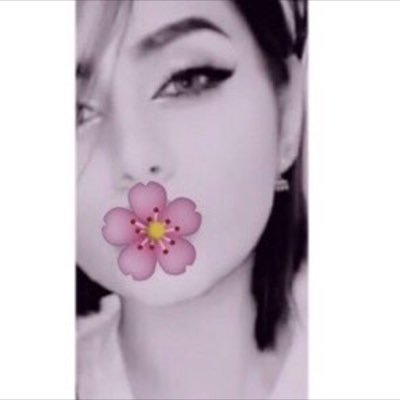 Sarah90Sosort5's profile picture. 