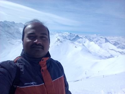 vinodvijayan_'s profile picture. Coder | Bibliophile | Zythophile | ...

Views are personal. RT's not endorsements.