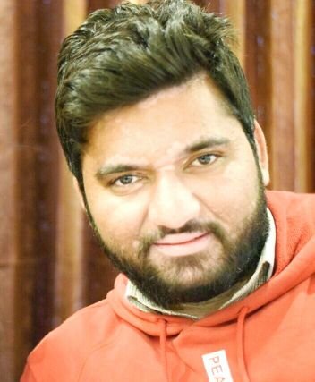 rainomanraza's profile picture. 