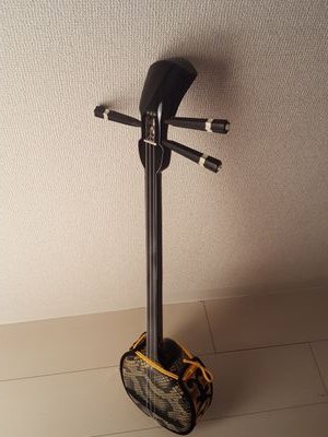 はじめまして!
最近から三線習い始めました(^^)
まだ、全然弾けませんが練習してうまくなろうと思います!
三線弾けるかた、三線に興味のあるかた有益な情報がありましたら、
皆様と情報共有できたらうれしいですヾ(o´∀`o)ノ
ご連絡はこちらまで
kyo_o_om@yahoo.co.jp