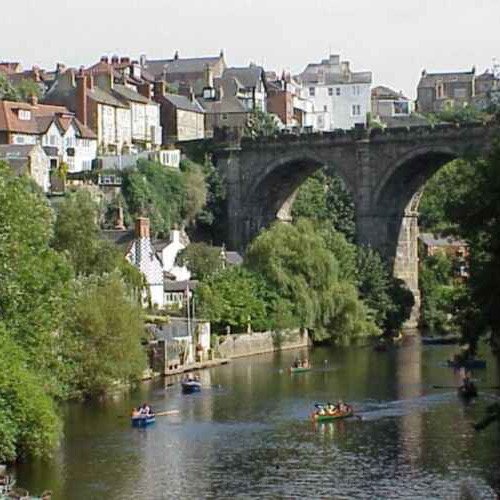 Based in Knaresborough, a North Yorkshire market town, our AA Four Gold Star Guest House offers 12 comfortable bedrooms to choose from & award winning breakfast