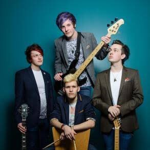 We want @SingleBySunday here in the Philippines! Follow them: @JoshSBS @jonnyeakins @jamesmadisonSBS @JackJesusBlack DM me if you're from PH!