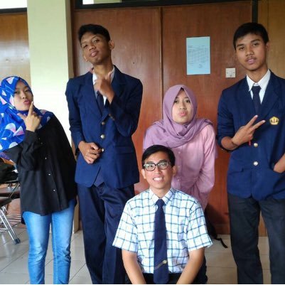 Allah Together♥|♥mamah|@EXMOOR_2013| CN Blue♥SR15B♥ | Universitas Padjadjaran Fakultas Peternakan 2013♥.| Huang Zhi Tao☃|Nakamoto Yuta♥Hansol♥