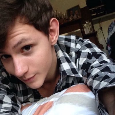 ZachRschneider's profile picture. Insta- ZachieAttackie1