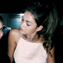 Mais les yeaux sont aveugles. Il faut chercher avec le cœur. - Elodie Jane Lloyd, 20