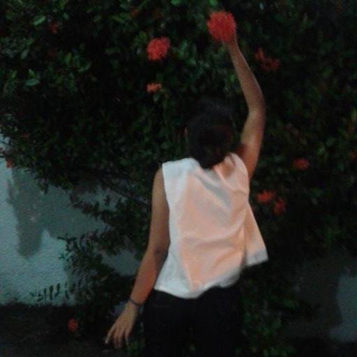 Sarassilva99's profile picture. ...