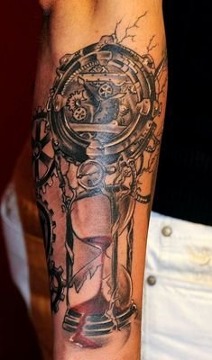 mikaLB57's profile picture. 