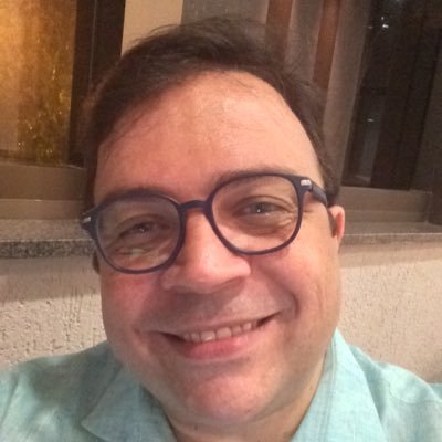 gugacarvalhopv's profile picture. Um apaixonado pela natureza, militante do Partido Verde, defensor de todas as espécies de vida! Viva o verde, viva!