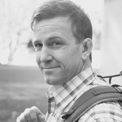 HowesIceCreamCo's profile picture. Ice cream man/Bartender, service with a smile. Happily married with two boys by my side.