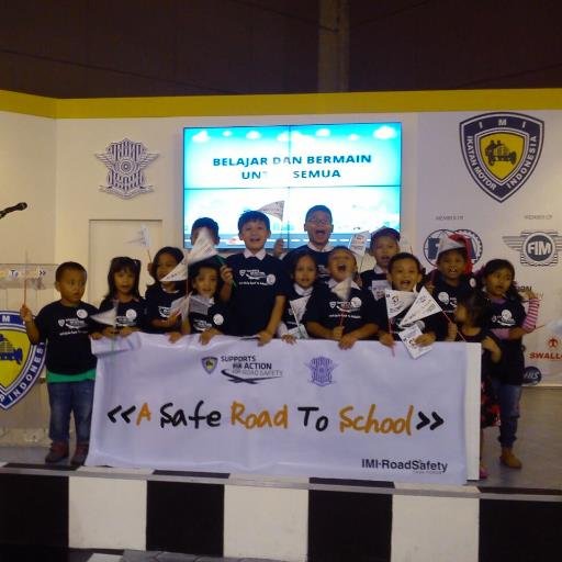 saferoad2school's profile picture. 