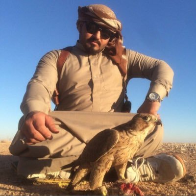 الفضاء واسع اختر مكانك ولا تزاحم احد