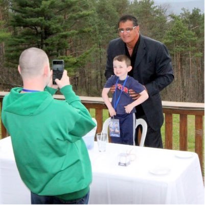 BillyMoreau33's profile picture. Worlds largest collection of Brian Johnson cards!! 611 unique and growing!