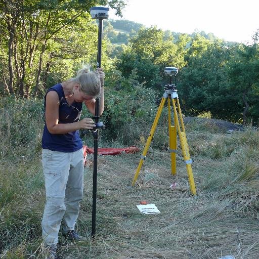 Dr Iris Kramer Profile