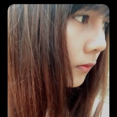 aelisa2301's profile picture. 