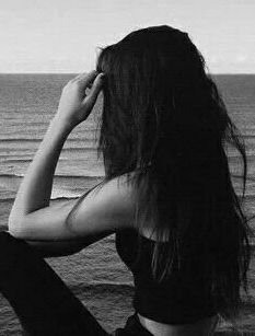 _LenaMoy's profile picture. #Renaissance #LibertéEgalitéFraternité Pro #UE Anti #RN