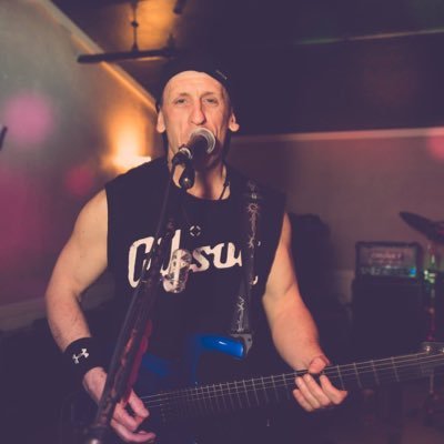 mintypeted's profile picture. Guitarist, Singer, songwriter for the band Fortune.