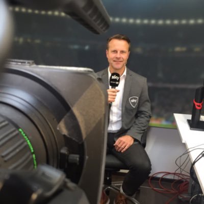 Offizieller Account von Peter Gagelmann - ehemaliger Bundesliga-Schiedsrichter, heute Schiedsrichter-Experte für Sky.