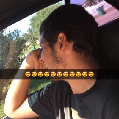 laz_killinit's profile picture. 