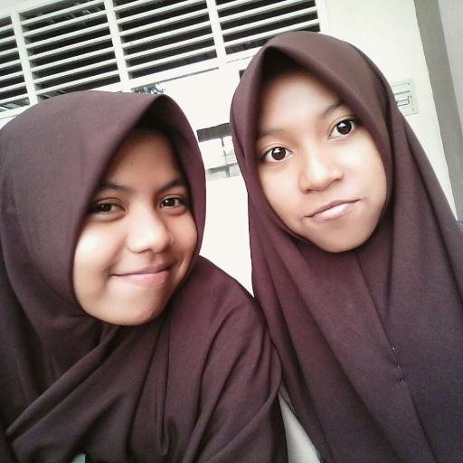 srimardiana25's profile picture. Simple