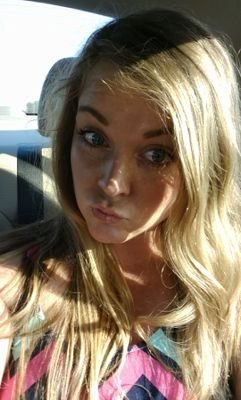 shannahmhanks's profile picture. color my life with the chaos of trouble