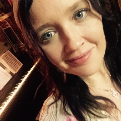 amndmnk's profile picture. 