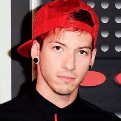 tolkienlocked's profile picture. ::.takeitslow.::