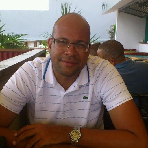 Docteur en Mathématiques, Formateur en Mathématiques, Directeur des études du Master MEEF 1er degré, Directeur-Adjoint de l'IREM Antilles