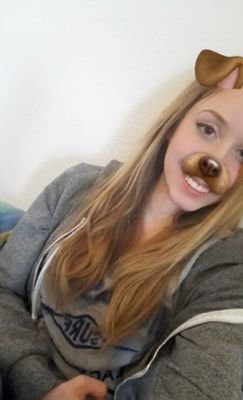Germany/Bavaria *
Nähe München * 15 bald 16  *  Snapchat: jessicaloy16 * Facebook: Jessica Loy