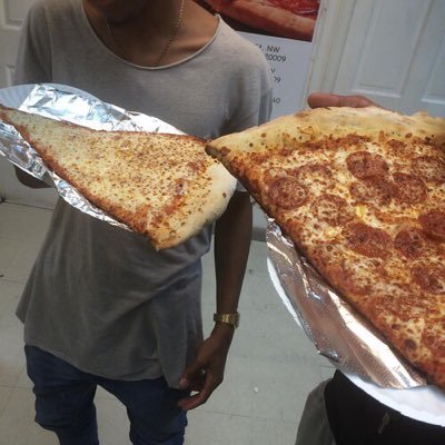 rpgella2's profile picture. persos pris en fav. | RP EN DM! | filles: 14, gars: 12