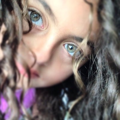 لعشاق السفر ✈والسياحه⛵ احجز فندقك ورحلتك حول العالم واستمتع بخدمة خمس نجوم⭐⭐ او اقل للاستفسار التواصل واتساب فقط 00966544824321