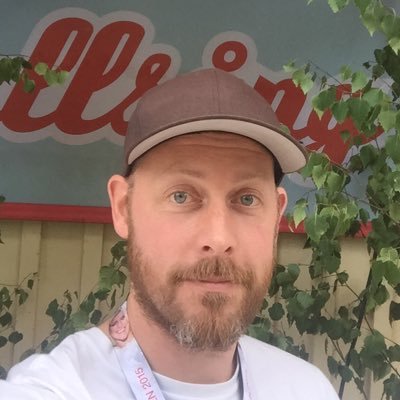 JonasOijvall's profile picture. Keys, synths, samplers and all that...