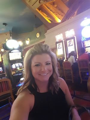 StacyL23's profile picture. just your average nebraska girl