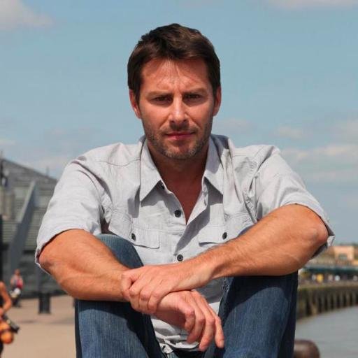 robbakeredu's profile picture. passionate about education and new technologies