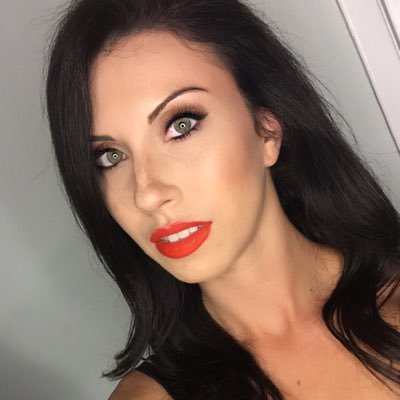 Dani_Braeuer's profile picture. 1/2 of Ebony and Ivory on YouTube ::: Instagram & Snap Chat @daniellebraeuer