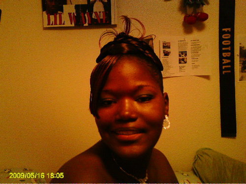 Ima Gemini and I'm single. If u get too know me u can find out da rest!