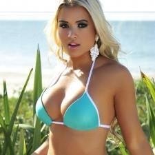 Hey cutie boy! Miss about u! Want to play with me? I'm Here!