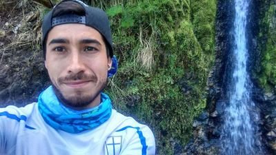 Ingeniero en Acuicultura de la PUCV
estudie en el Colegio San Pedro Nolasco de Quillota
Apasionado por el fútbol
#Gato
#LosCruzados
Agroil de Boco club formador